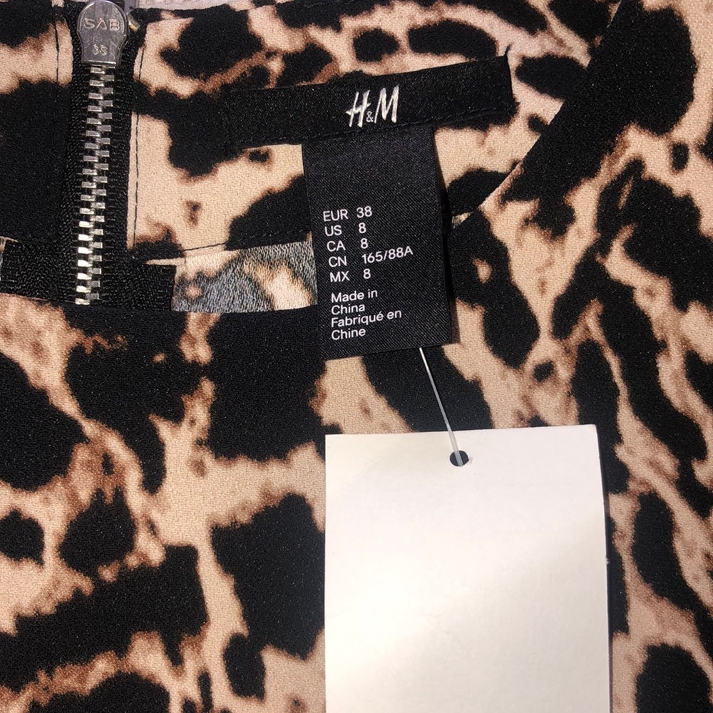 Leopard Top - Picture 4 of 4